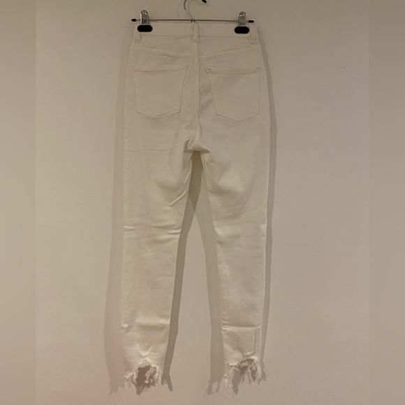 DL1961
CHRISSY ANKLE
Ultra High Rise Instasculpt Skinny - Picture 2 of 3